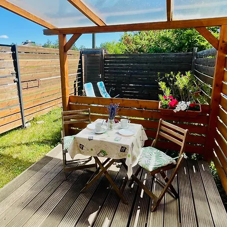 Sportbalaton Calm Little Garden Hideaway * Balatonudvari