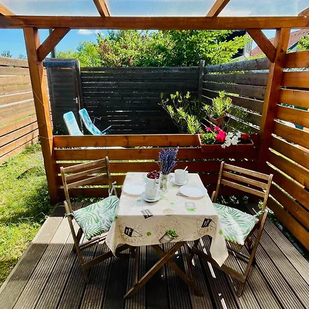 شقة Sportbalaton Calm Little Garden Hideaway