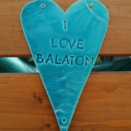 Διαμέρισμα Sportbalaton Calm Little Garden Hideaway Balatonudvari