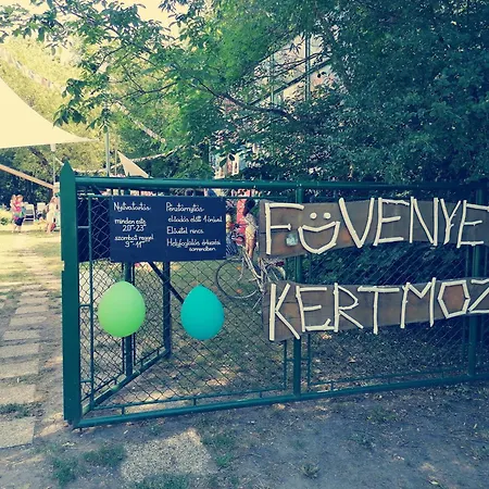 Sportbalaton Calm Little Garden Hideaway شقة